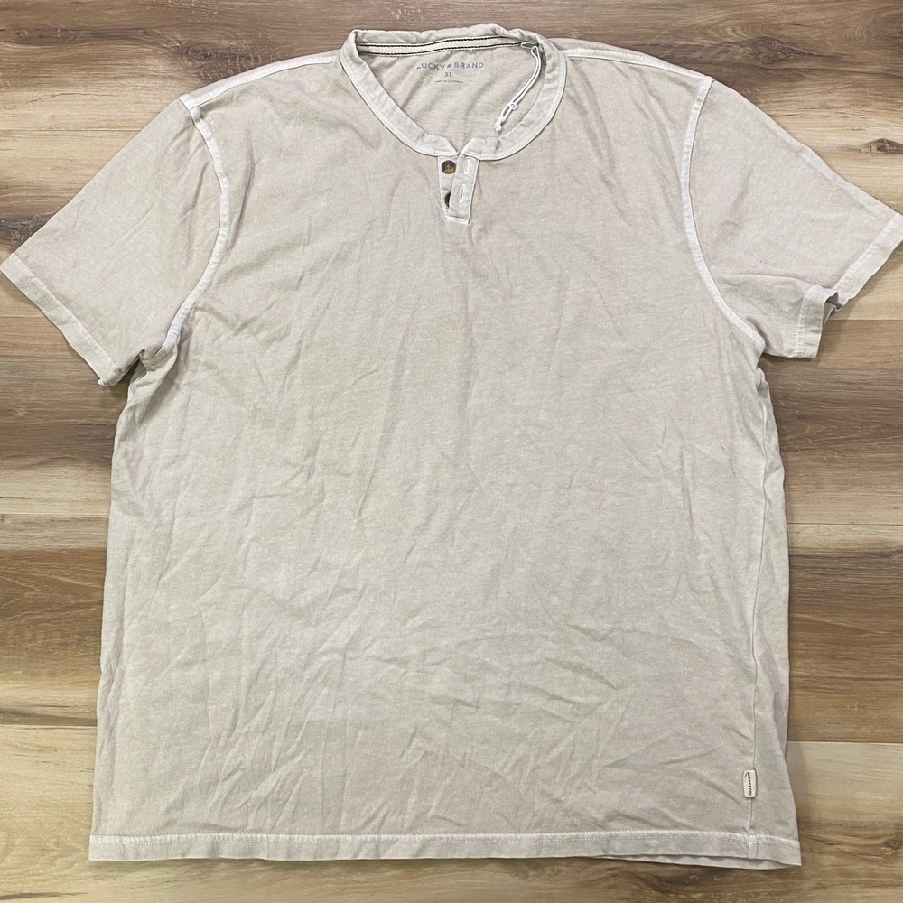 Lucky Brand Henley Shirt XL Short Sleeve Casual 100% Cotton Regular Fit Tan